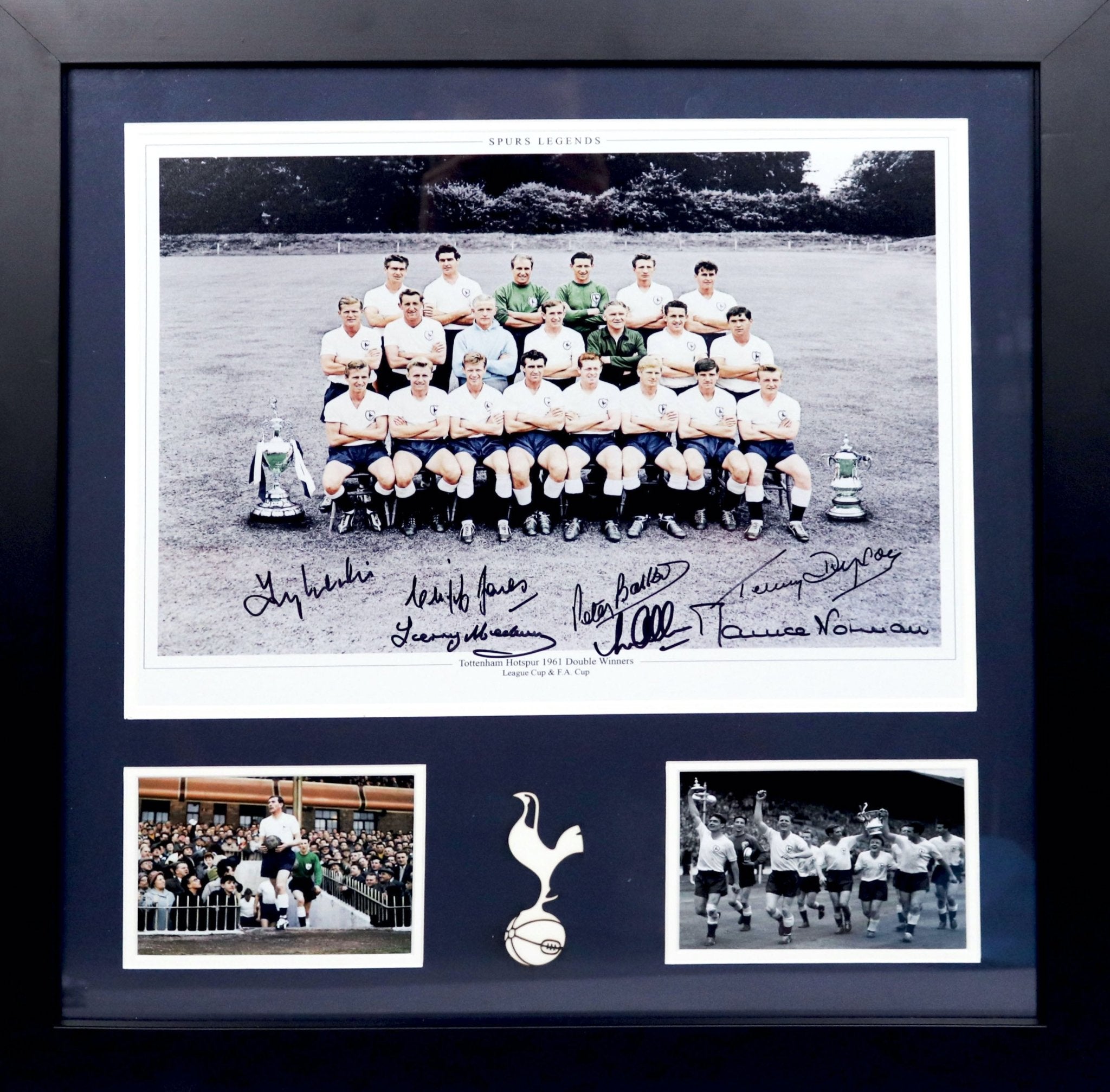 Spurs Legends Squad Signed Photo Framed Display - Memorabilia Framers Shop